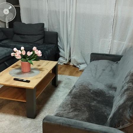Schoene Sonnige Wohnung Juchen Экстерьер фото