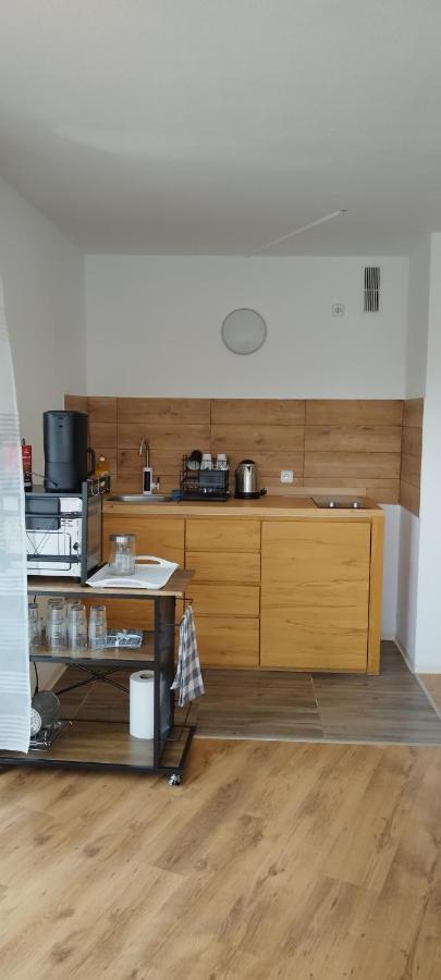 Schoene Sonnige Wohnung Juchen Экстерьер фото